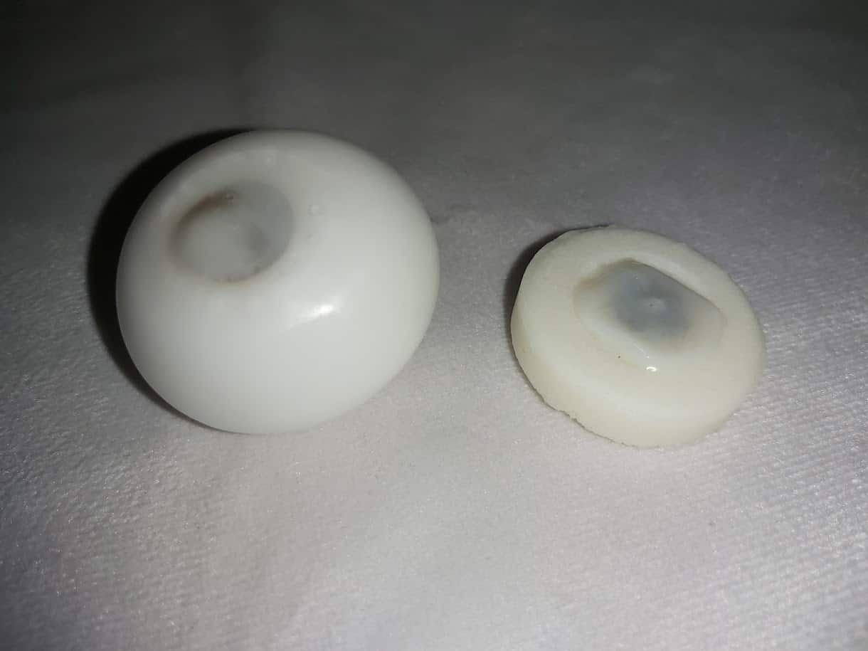 Can Regular Tealight Candles Float In Water? Candleers