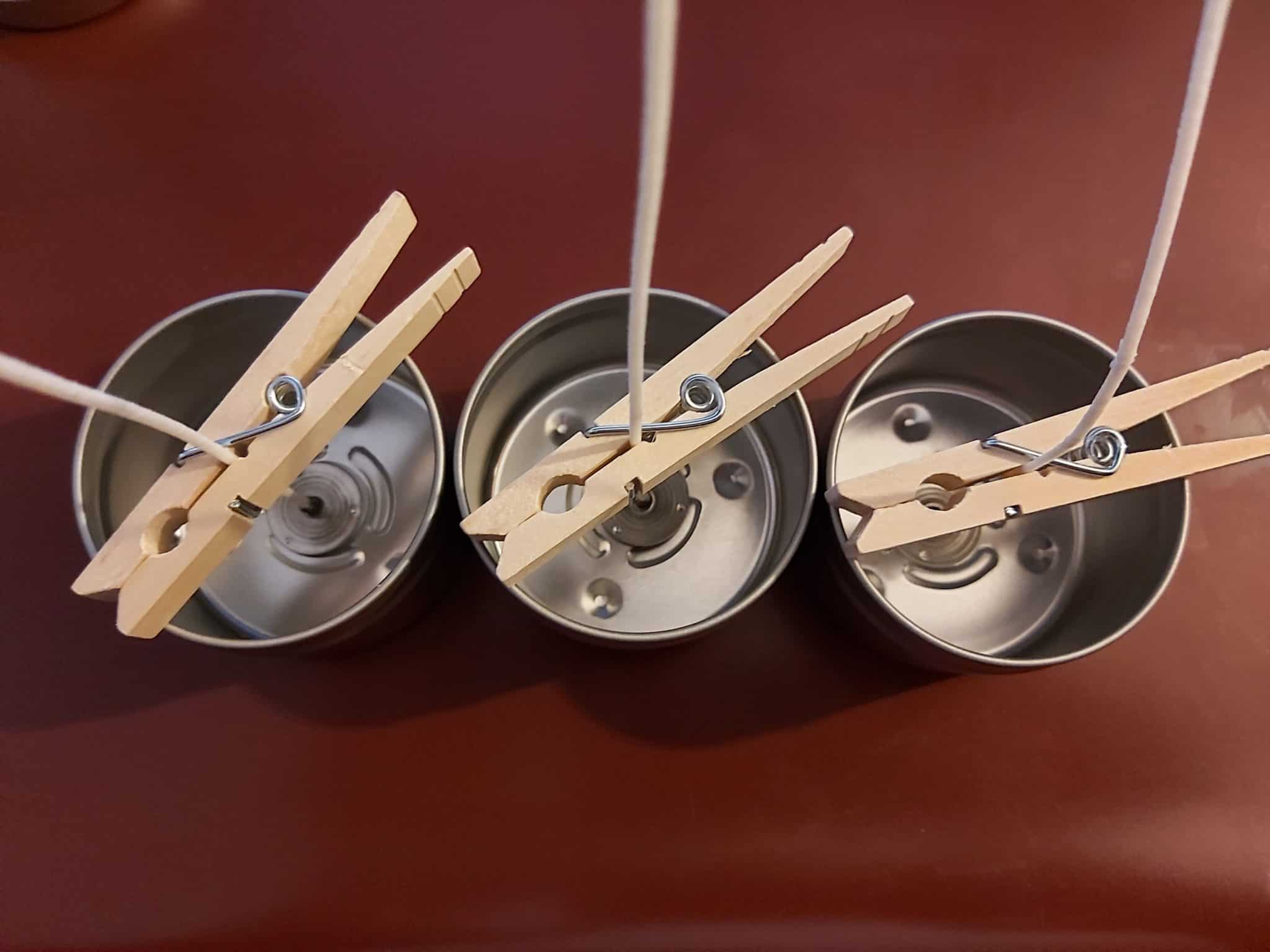 How To Keep Candle Wicks Straight (With Pictures) Candleers Candle Co