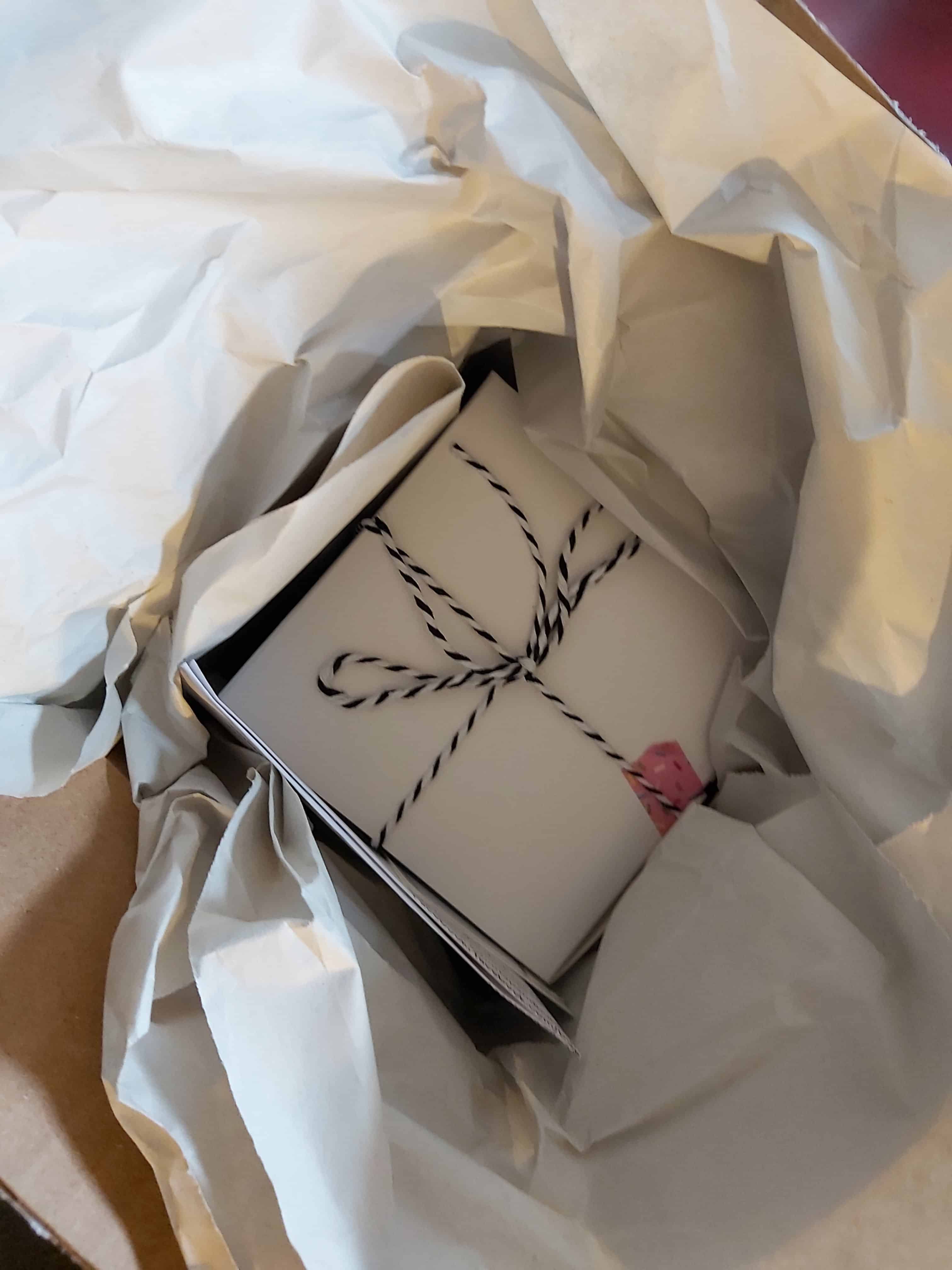 How To Ship Candles (And Package Them) Candleers