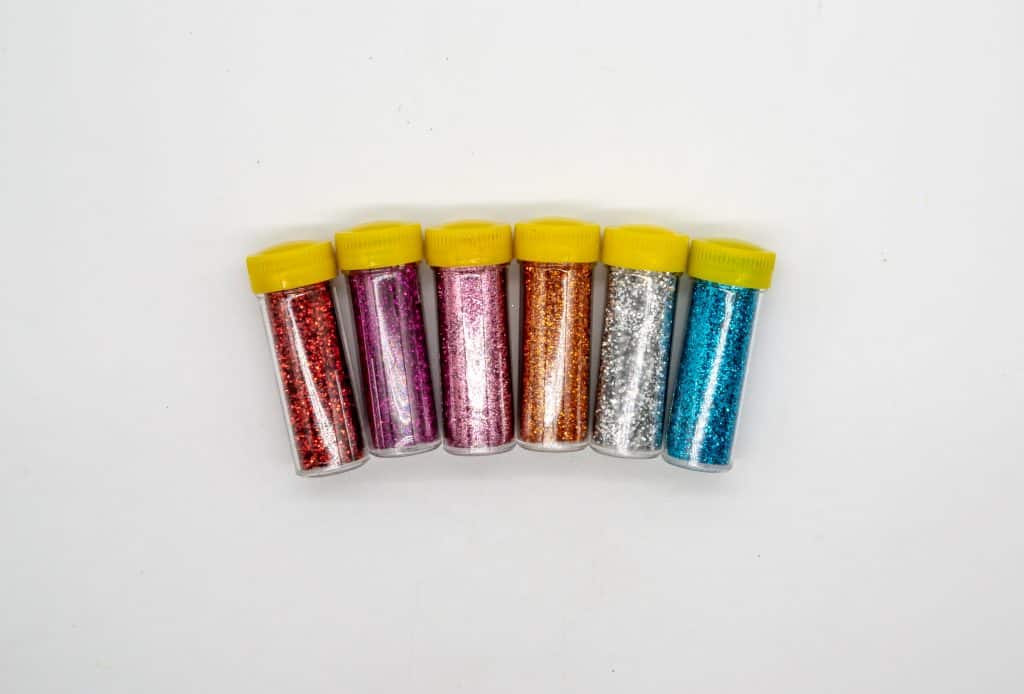 never use glitter for making candles