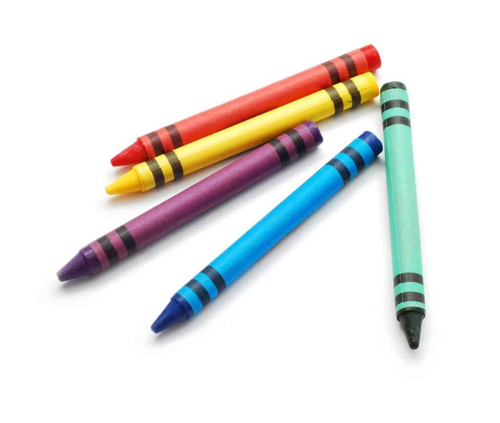 never use crayons for making candles