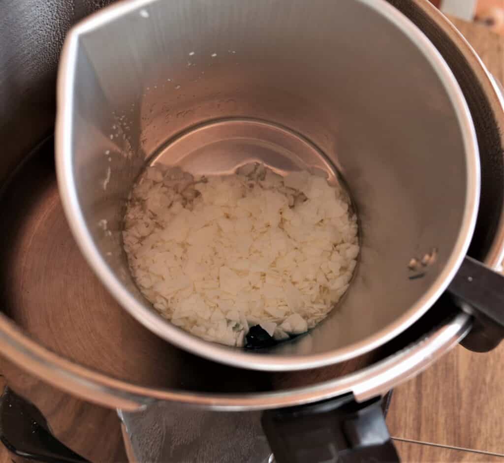 clean candle making equipment