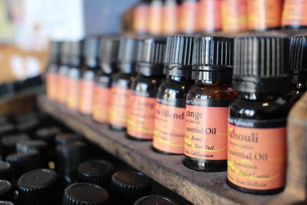 essential oils vs fragrance oils