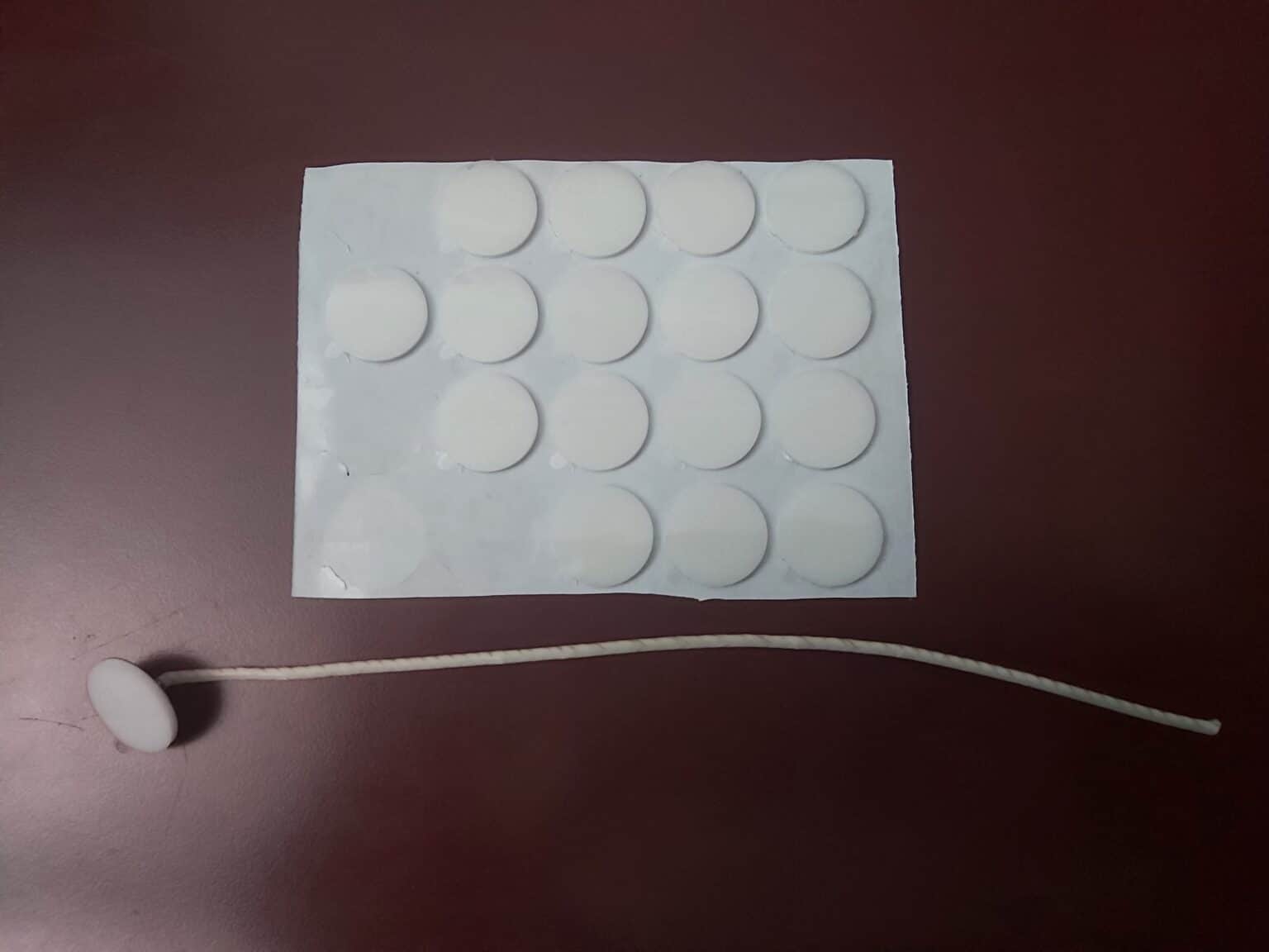 What Are Candle Wick Stickers? Candleers