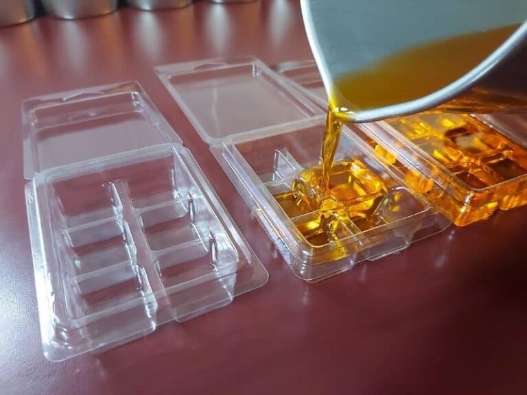 The Best Wax For Making Scented Wax Melts & Tarts Candleers